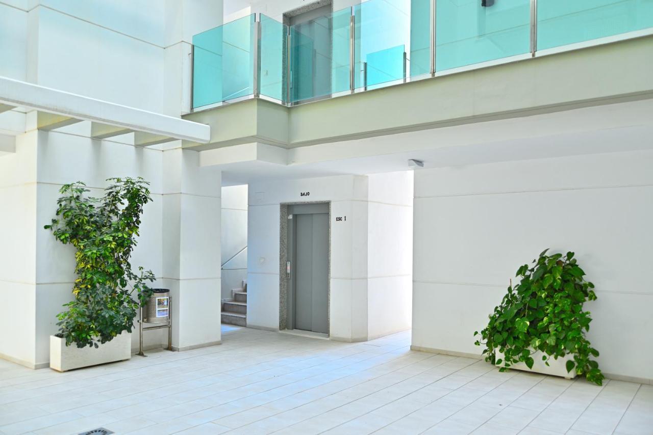 Myflats Luxury Sea Coast Apartment Arenales del Sol Bagian luar foto